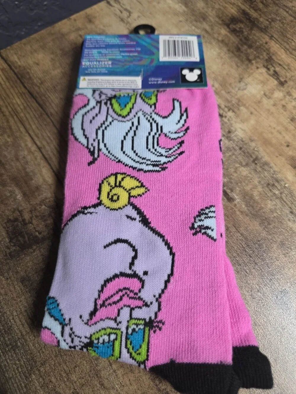 Disney Villains Ursula Adult Crew Socks Size 9-13 NEW